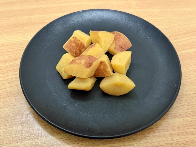 大きめにカットした食材